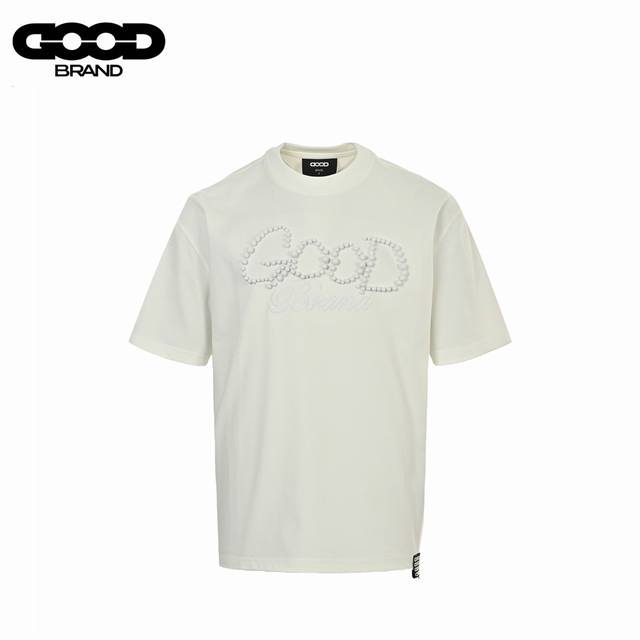 Good Brand 25Ss 电镀烤瓷珍珠字母短袖 定制290G新疆长绒棉定制胚布 螺纹同缸同染 已做过预缩处理 重磅肌理感+抗皱垂坠 黑色全衣采用滴胶鎏金印