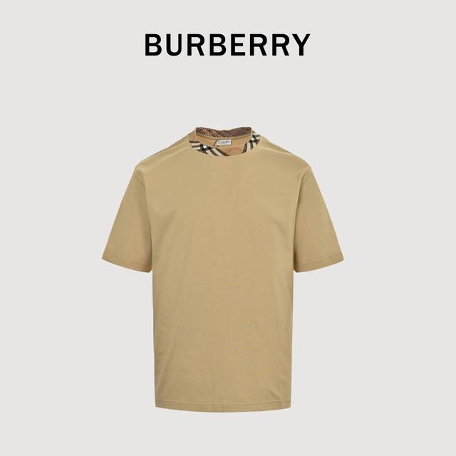 Burberry 巴宝莉 Bbr 战马格纹纯棉短袖T恤 完全对版用料 1个月开发 从纱线到染色 百分百一致 采用 克 平织纯棉微爽滑手感面料 肌理感在线 领口融