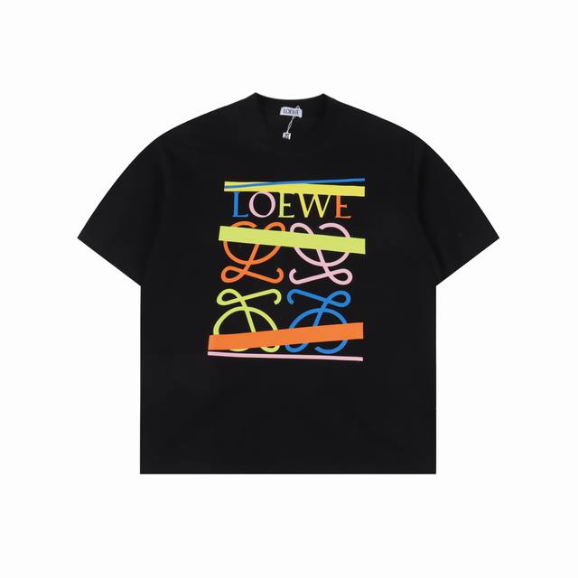 Loewe 罗意威 24Ss 胶带四叶草短袖T恤 面料采用定制240G 26支特滑双股精棉平纹高密无尘全棉布料。前幅高密度加厚，走线平整，代工品质，全套定制辅料