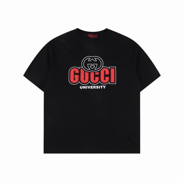 Gucci古驰 胸前印花字母圆领短袖 高端绒面发泡印花工艺 三标齐全 ，黑白双色，280克高克重全棉。手感超好，做工细致，厚度适中，男女同款。 颜色：黑 白 尺