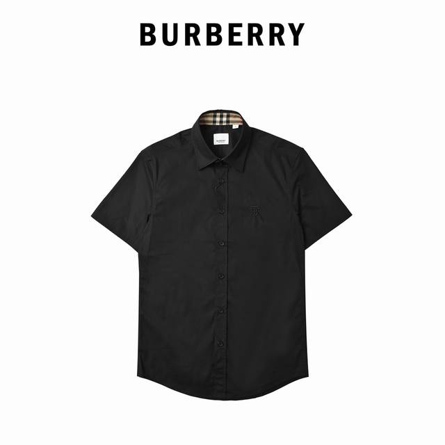 Burberry 胸前Tb刺绣小标短袖衬衫 典型精准的英式版型剪裁 显穿着者的精气神 各年龄段均可驾驭 面料：97%棉+3%弹力纤维，领口经典Bbr格纹设计，纽