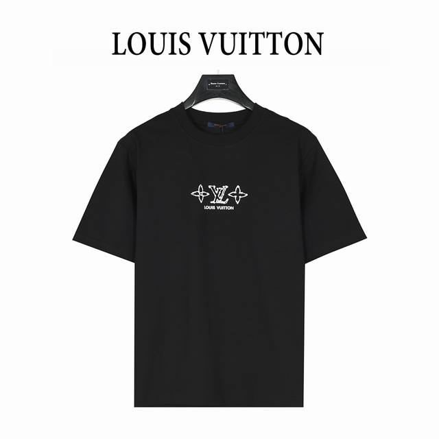 Louis Vuitton 路易威登 25Ss 四叶草及后背Logo印花短袖T恤 面料采用260克重纯棉，定制32支2*2螺纹，成衣两遍水洗处， 面料舒适亲肤无