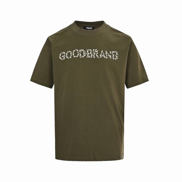 Good Brand 25Ss 珠片字母短袖 采用32支双纱 260克重面料 进口针织针梳棉进行制作，厚度适中，有垂感又有轮廓型，上身就是一个舒适！！对微胖身型
