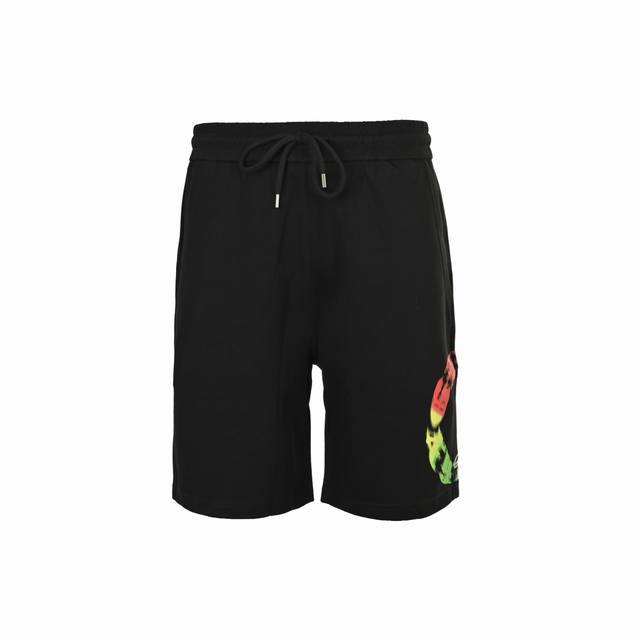Givenchy 纪梵希 25Ss 胶浆圆圈Logo印花短裤 采用棉质毛圈面料精心制作，饰以最新最顶级双色撞色拼接，定制面料采用威化布织法， 超高端针织工艺，印