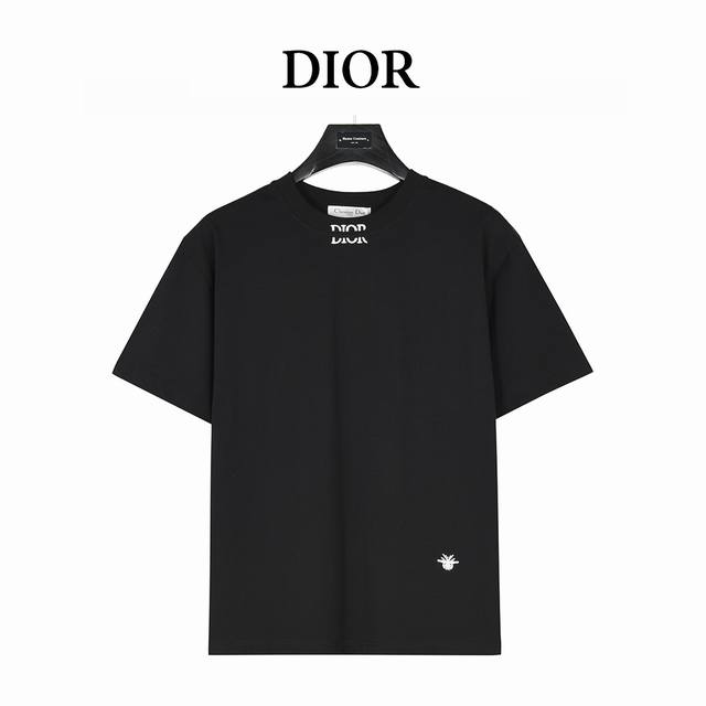 Dior 迪奥 25Ss 领口拼接字母蜜蜂刺绣短袖T恤 采用原版280G双纱对版定织定染面料 螺纹同缸定染零色差 独家品质 区别通货 领口螺纹拼接Logo刺绣，