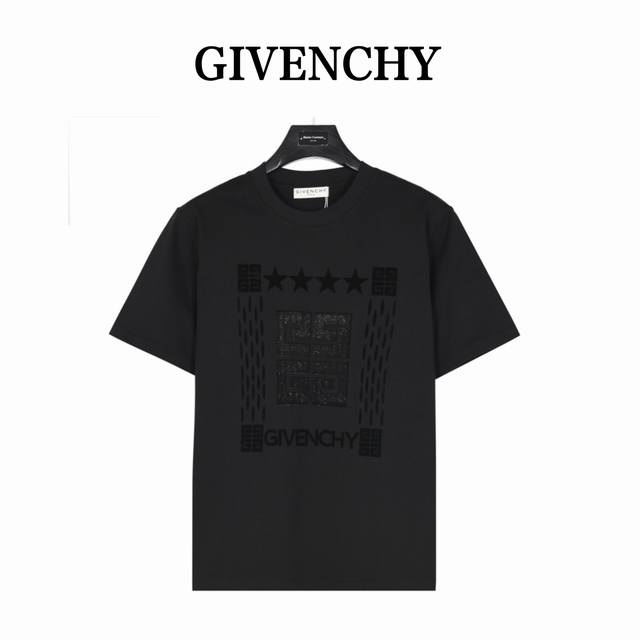 Givenchy 纪梵希 植绒字母亮片Logo短袖 全新美学灵感趣味设计,渠道性质精品。让整体造型设计更加优雅时尚，今夏最火系列，无数明星潮人追捧。裁剪工艺细节
