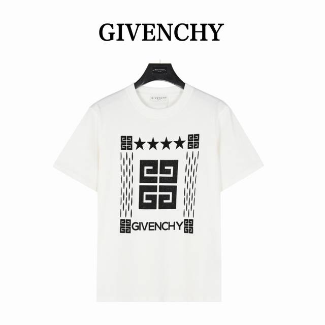 Givenchy 纪梵希 植绒字母亮片Logo短袖 全新美学灵感趣味设计,渠道性质精品。让整体造型设计更加优雅时尚，今夏最火系列，无数明星潮人追捧。裁剪工艺细节