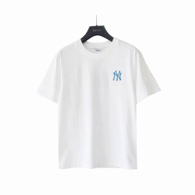 实拍细节图+细节图 Mlb 洋基队 前后字母印花Logo短袖T桖 男女同款，质感超强，简约又不失时尚，上身尽率性自在感，轻松拿捏料子亲肤透气，触感细腻 面料：2