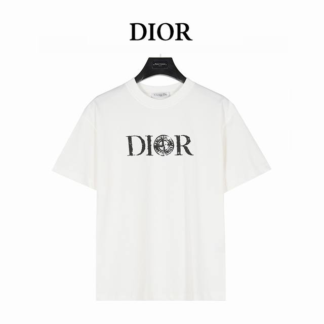 Dior 迪奥 X 石头岛联名 25Ss 斑驳字母Logo印花短袖T恤 原版面料 数码直喷印花工艺 网红明星同款 高版本品质 面料采用280克纯棉面料 手感超级