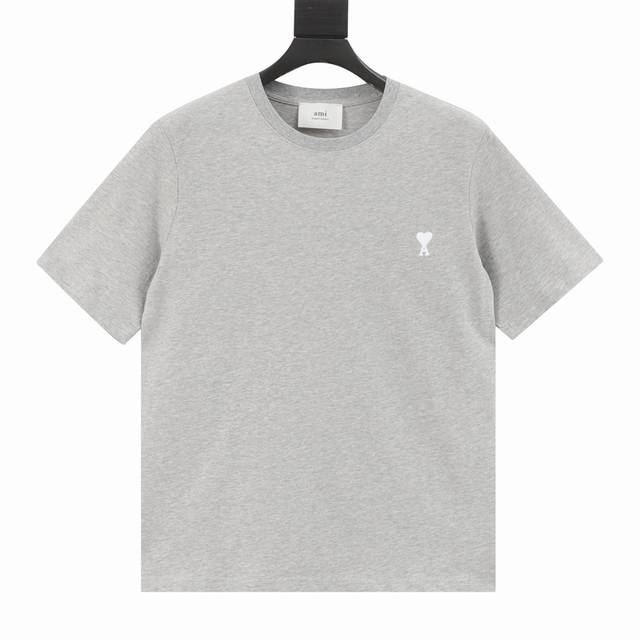 Ami圆领平绣小白爱心T恤 Ami圆领平绣小白爱心T恤 经典热卖款 Size：S-Xl
