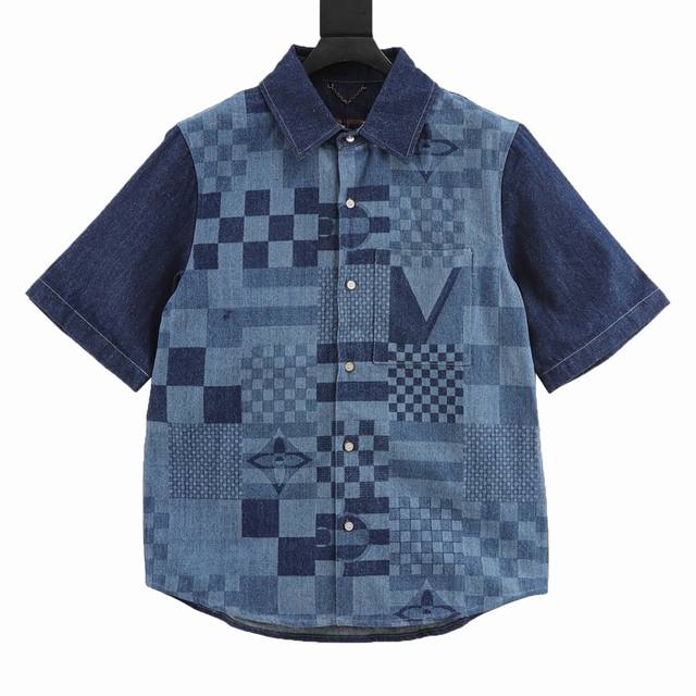 Louis Vuitton 路易威登 联名美洲杯牛仔短袖衬衫 原版14,600购入开发，整体采用Monogram Multi Flags 图案，为正面融入 Da