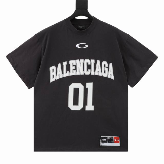 Balenciaga 巴黎世家 新款刺绣01号篮球短袖 前面刺绣釆用田岛绣花机刺绣加印花，左下角车章仔，后片印花。砖柜同步.第一时间正品研制，面料采用巴黎Zp定