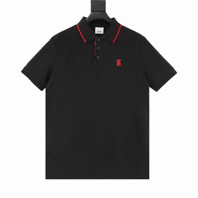 Burberry 巴宝莉 经典Tb标识刺绣Logo短袖Polo衫 面料采用定制220G专用珠地面料，绣有专属标识图案，开襟除点缀品牌标志性条纹织带，最重要的是胸
