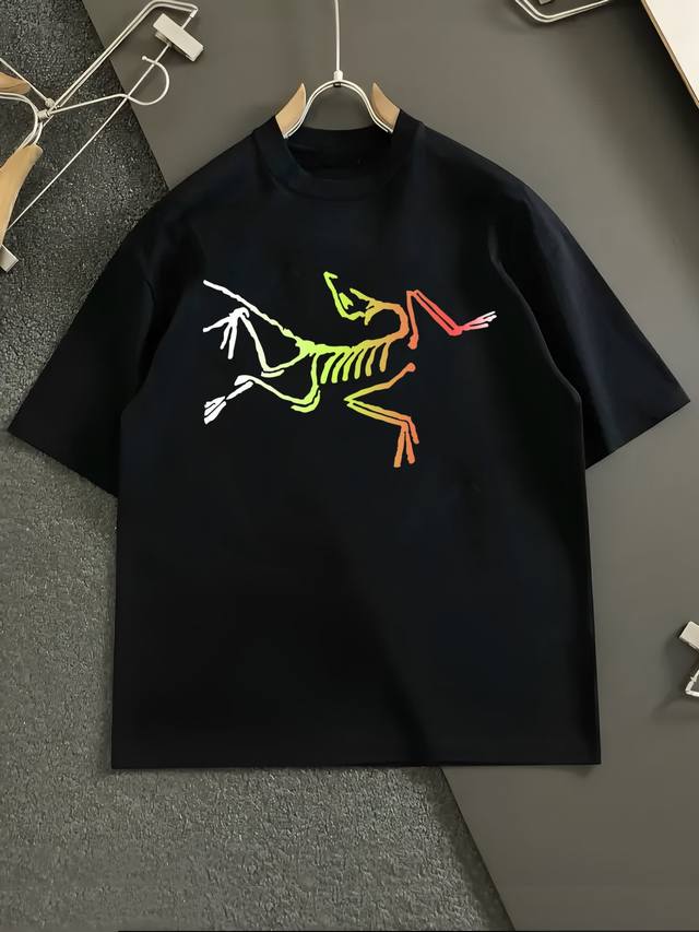 加码啦！最大穿到 斤 盛夏超级福利60单件 盛夏超级福利160三件 2025夏季潮牌经典短袖T恤回馈所有新老客户尺码可选 款式可选 一包配3件 款式任你挑，大量