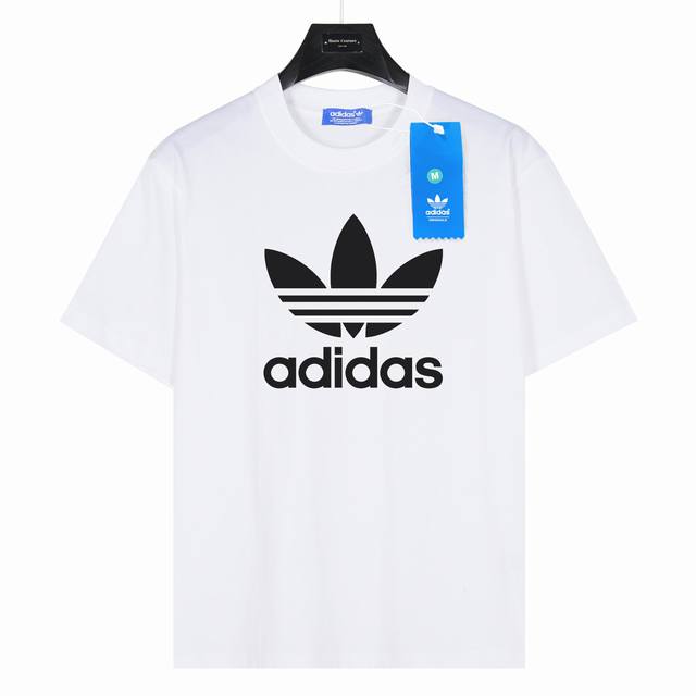 Adidas 阿迪达斯 经典三叶草 款号:Ad03 白色 240克重磅小落肩100%棉T恤。Os版型，宽松有型好搭配。采用精梳紧密赛络工艺，面料更耐磨。袖口以及