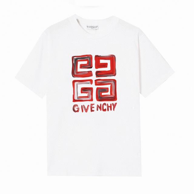 Givenchy 纪梵希红色字母短袖T恤,简单的设计看起来特别大方！版型剪裁特别有讲究！上身很洋气显瘦内搭外穿都看高密针织圆领设计，平整简约！亲肤透爽！T恤面料