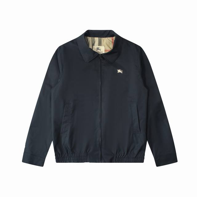 新款上新 Burberry 巴宝莉 Ss新款战马刺绣翻领夹克外套 胸口小标刺绣战马 内里翻领格纹拼接 全套定制刻字拉链 纽扣 颜色:黑色 140# 尺码:M-X