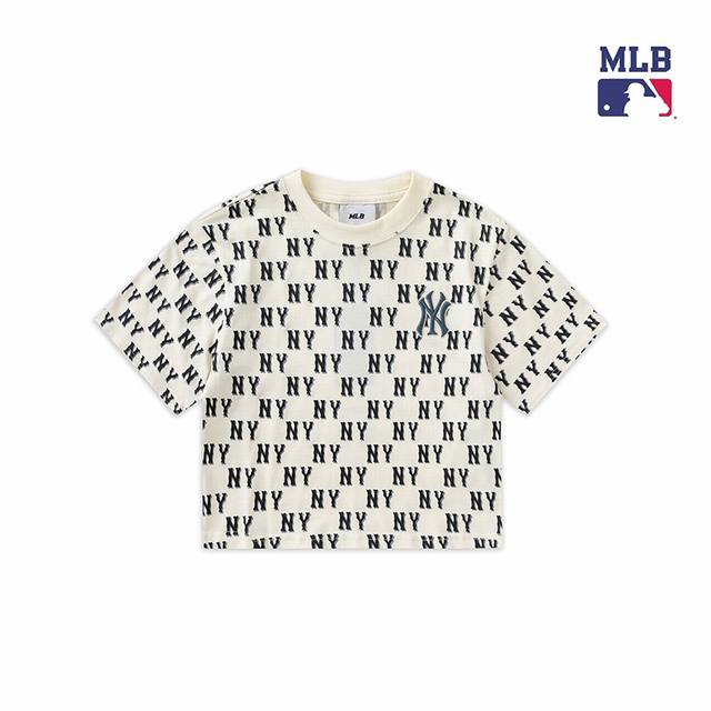 新款上新 款号308 Mlb新款短袖 面料：260克双纱纯棉 老花满身印花，上身十分吸晴下摆不规则设计，前长后短，完美遮肉显瘦 颜色：黑色 杏色 码数：Xs 建