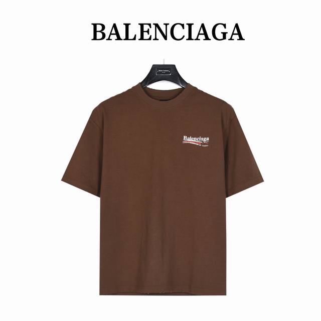Balenciaga 巴黎世家 斑驳可乐印花水洗破洞短袖T恤 购入原版对版操作今年新发售的可乐区别往年。领口，袖口，下摆均采用破洞工艺处理 260克精梳棉面料，