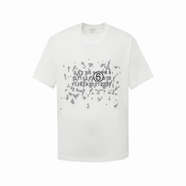 高版本Maisonmargiela 马吉拉 Mm6发泡数字印花短袖，男女同款。 满满的高级感 性价比超高 手感超级柔软、细腻、柔软和不起球且不变形 G纯棉品质，