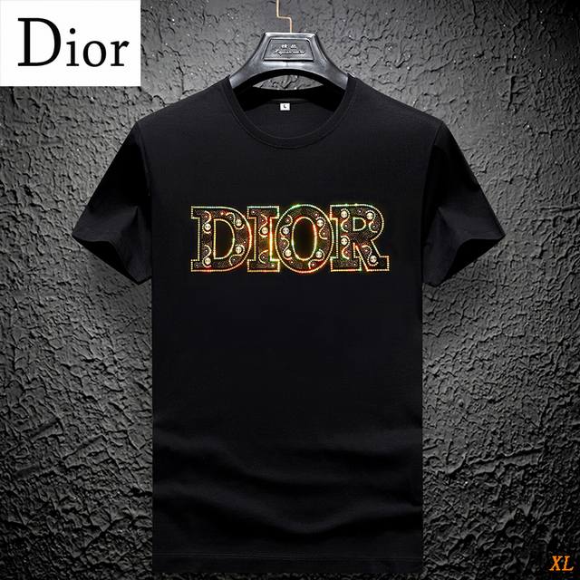 迪奥Dior 独家实拍上新夏季高品质潮牌高品质重工烫钻短袖T恤冰丝冰丝短袖，本季主打，货源充足，放心主推，高端品质，经典设计，做工出色，经典百搭，上身效果极佳