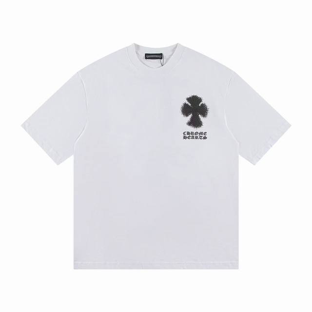 高版本Chrome Hearts克罗心 喷墨印花刺绣梵文十字短袖！前后重工刺绣，面料使用32支 克全棉双纱面料 区别市面低克重普通货 ，纹路清晰可见，质感柔软细