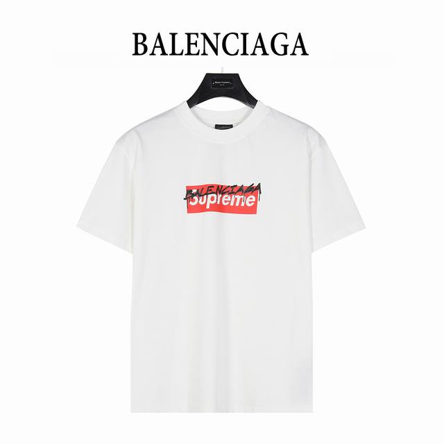 Balenciaga X Supreme 联名 联名Logo字母印花短袖T恤 原版印花一比一复刻，采用进口原浆加配涂鸦印花工艺， 面料采用纯棉精梳棉面料，上身效