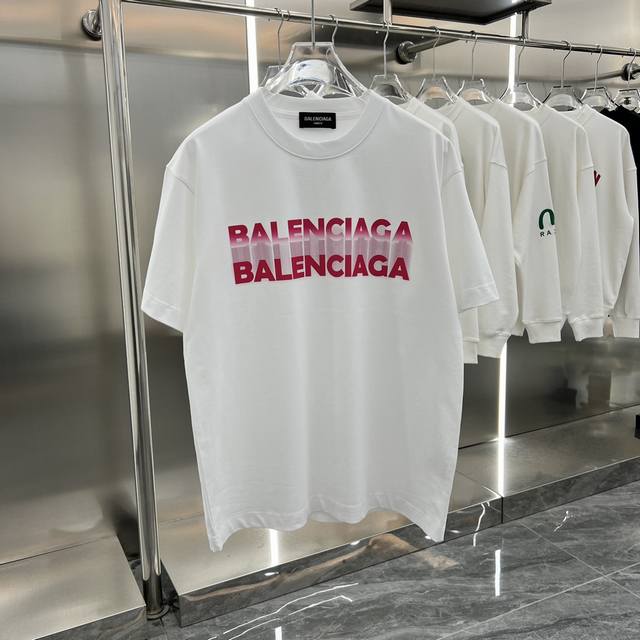 Balsenciaga巴黎世家 Ss红色字母情侣休闲短袖T恤 最高版本！定制面料240克双纱！进口胶浆印花！ 正确版本 男女同款 超级显眼 超级好看 超级大气！