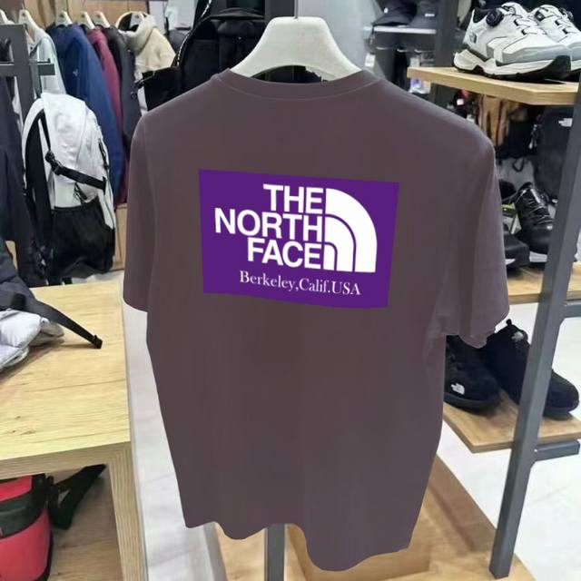 掌柜严选，高端货 ！The North Face北面 24Ss新款官网压胶情侣T，Zp品质支持任意对比，胸前压胶印花，后背也有明显Tnf的Logo标识，采用美国
