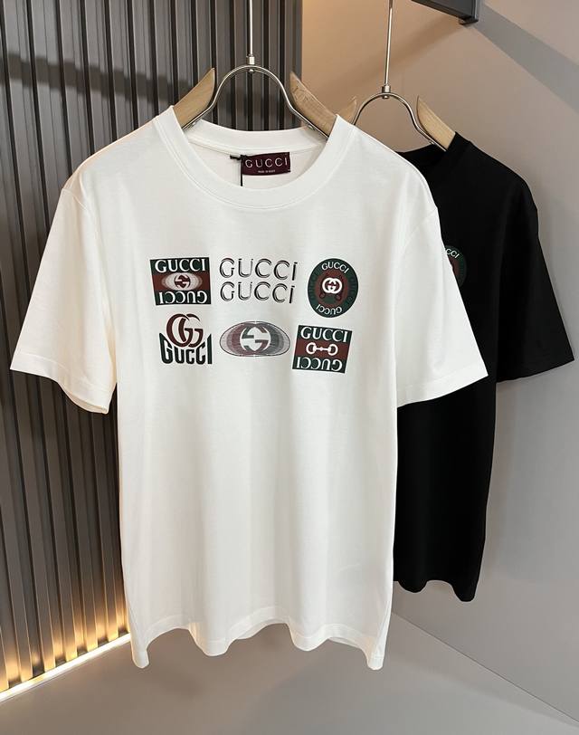 Gucc*古家 2025春夏新款男女同情侣款休闲宽松棉质圆领短袖T恤衫！贸易公司渠道稀出，同步官网发售 ！ 2025春夏最新系列，经典时尚设计元素，为全新系列注