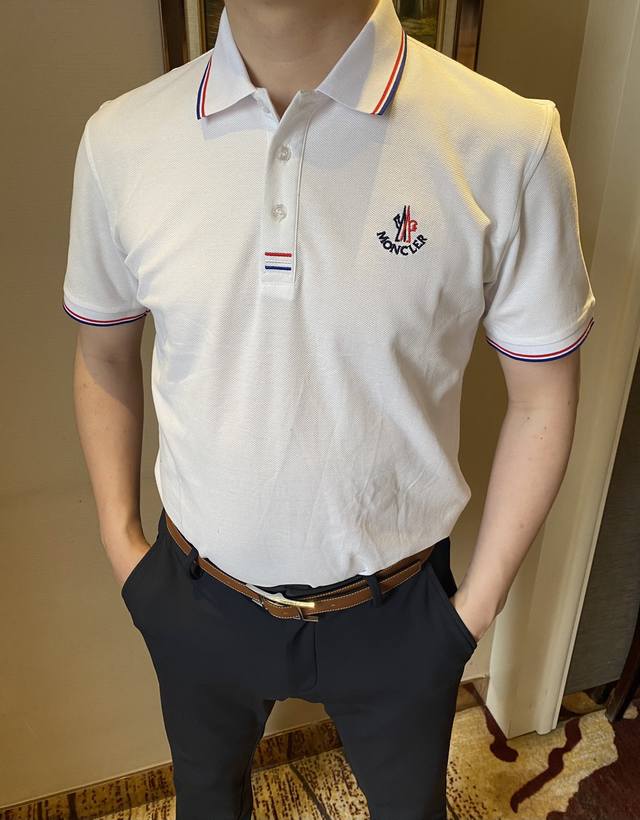 蒙口 新品上市！2025Ss夏季新款字母Logo男士翻领Polo衫！经典商务男款，高端男装的天花板级别的商务男款！简约时尚大气不失优雅，单穿内搭体面过人，品质控