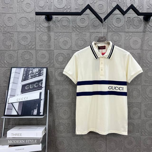 Gucci 古驰 拼色领口条纹字母Logo印花 翻领Polo衫 升级，灵感源自八十年代复古 原版面料 官方同款 定制 同缸染面料 手感非常舒服 春夏最新砖柜同步