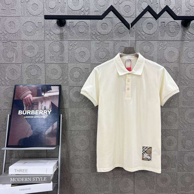 Burberry 巴宝莉 战马字母Logo贴布标签铭牌 翻领Polo衫 升级，灵感源自八十年代复古 原版面料 官方同款 定制 同缸染面料 手感非常舒服 春夏最新