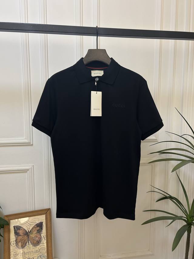 衣服 裤子 Gucci 古奇 25Ss夏季男士休闲套装，帅气时尚，简约舒适。三色入M-3Xl。隔天L肩宽46胸围102衣长70腰围76裤长54 018016