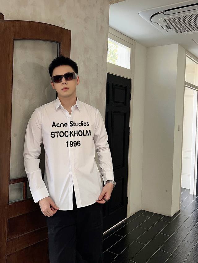 Ac 专柜最新款男士必备款衬衫，100%天然棉，舒服透气，原单狠货，原版面料，柔软舒适，上身高端又奢华，足够场面的档次，这款衬衫无不骄傲的让你满意有面子 尺码：
