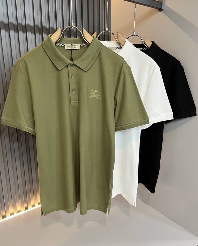 Bur*Erry 巴*莉 2025春夏新款男士短袖Polo衫，品牌最新设计元素！既不单调也不复杂,恰到好处的展现品味！客供顶级定制珠地棉面料！舒适吸汗透气根本不