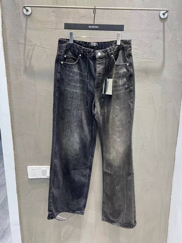 6021# Blcg 25Ss洗水拼接割破工艺牛仔裤 实拍