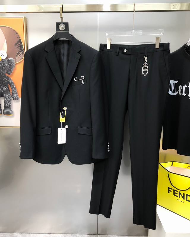 整套 上衣 西裤 D*Or 迪奥2025早春新款原单男士商务休闲西装套装 西服外套西裤 可拆开售卖官网同步售卖 高端定制 时尚百搭 爆款胸前Logo胸针设计 可