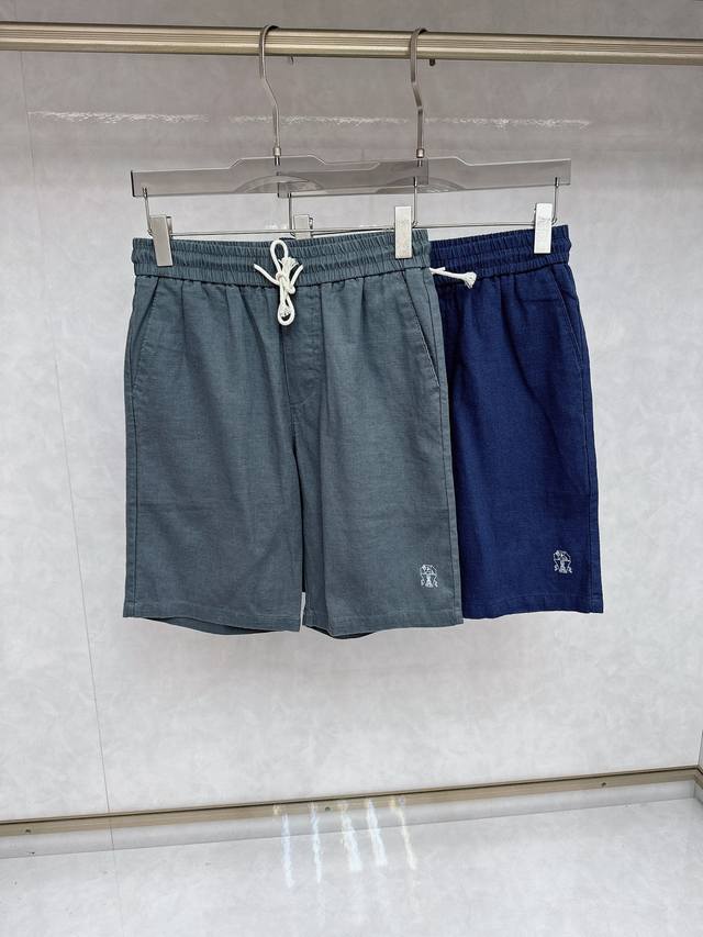 Bc 2025夏季新款休闲短裤！官网同步发售。品牌经典Logo休闲裤 ，定制面料，舒适度极好，手触感强烈。辨识度极高，完美品相工艺。 尺码：M-3Xl