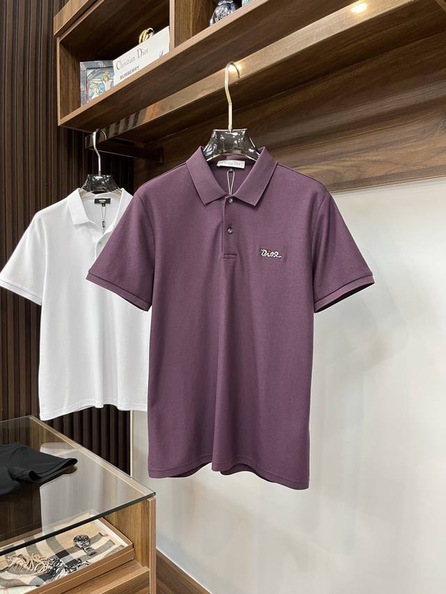 Dior 迪奥-2540Ss开春新款 时尚大爆款翻领T恤，休闲时尚外穿 内搭必备款，舒适好看上身可见 定制进口高端丝光面料，手感细腻丝滑有质感，上身舒适透气清爽