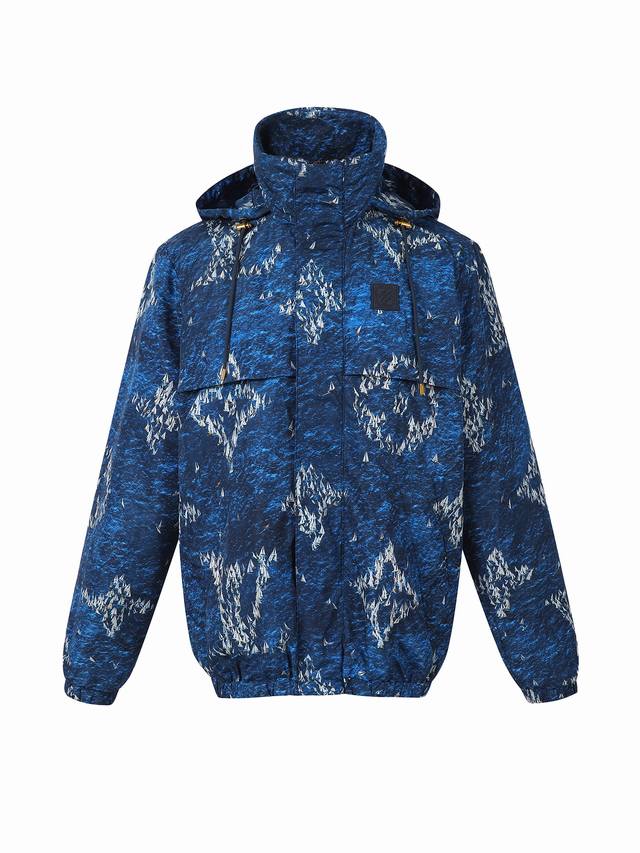 Louis Vuitton25Ss印花防风夹克 正品25300购入 采用高密度棉质府绸 内里采用锦缎府里布 布匹直喷 定位裁床 定制1：1章仔 定制1：1链条
