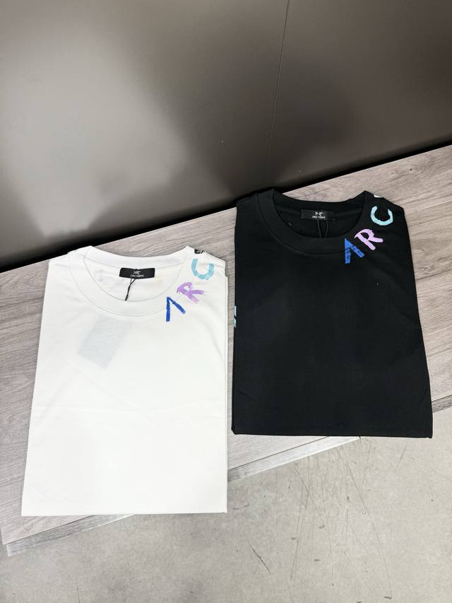 春夏新款首发最新款短袖圆领T恤高端订制设计前卫时尚型男必备单品S-Xxl