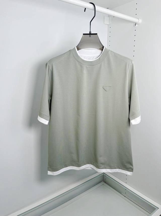 Balenc*Aga 巴黎*家25Ss春夏新款时尚水洗破坏棉质圆领短Tee，男女同款Logo图案印花宽松廓形短袖T恤衫！公司渠道稀出，同步官网发售！在时尚的潮流