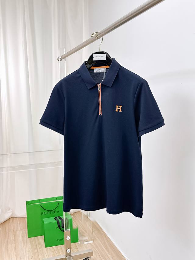新品上市 爱马仕 2025Ss夏季新款字母Logo男士翻领Polo衫！经典商务男款，高端男装的天花板级别的商务男款！简约时尚大气不失优雅，单穿内搭体面过人，品质