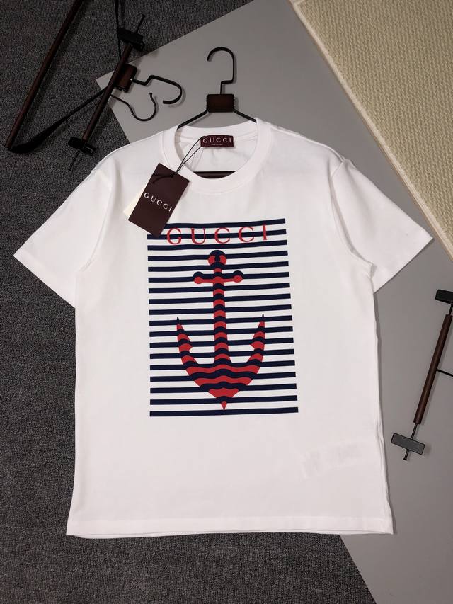 Gucci 25S夏款 颜色 白蓝 尺码 S M L Xl 前印花 280G精梳紧密棉 高品质 男女同款