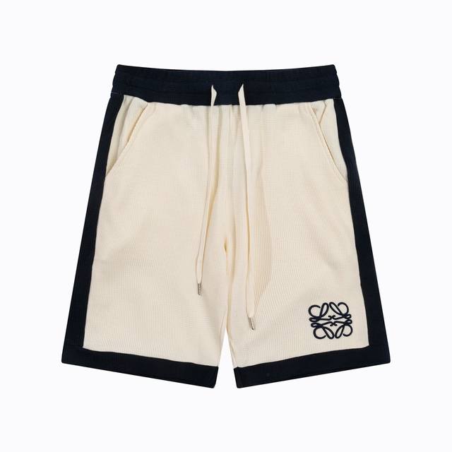 Loewe 罗意威 经典爆款 男女日常通勤穿搭必备 拼接工艺 休闲短裤 定制华夫格面料 进口田岛机刺绣工艺 松紧裤腰 腰标吊牌洗水唛三标齐全 颜色：杏色 码数：