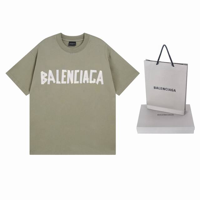 实拍图 顶级版本.官网品质 Balenci*Ga 巴黎.25Ss最新经典胶带印花款.成衣水洗磨烂做旧短袖T恤.砖柜同步.面料采用巴黎Zp定织定染全棉双纱紧密棉.