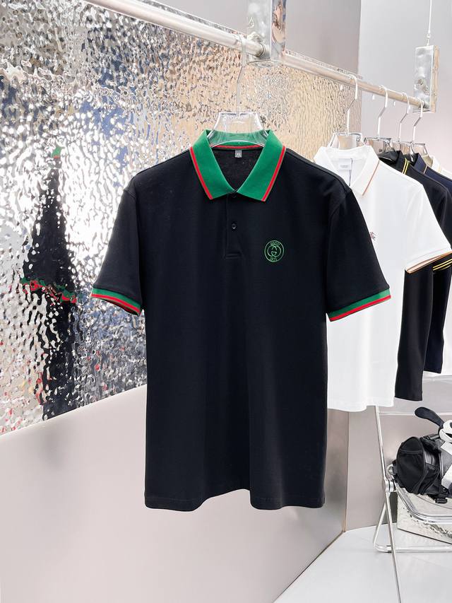 古奇 2025Ss夏季新款字母Logo男士翻领Polo衫！经典商务男款，高端男装的天花板级别的商务男款！简约时尚大气不失优雅，单穿内搭体面过人，品质控 细节控的
