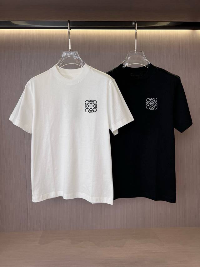 罗意威 2630Ss新款短袖T恤，定制进口原版丝光面料！经典Logo设计，简单大方得体 时尚不失个性 上身休闲随性 内搭单穿皆可 彰显大牌气质。尺码：M～3Xl