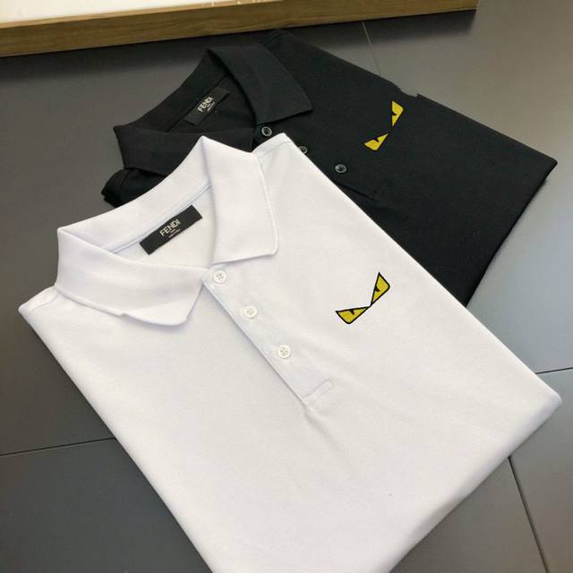 Fendi芬迪 小刺绣 夏季男士新款翻领短袖Polo衫，定制面料 透气舒适度高，细节无可挑剔，品牌元素设计理念，体现高品质。手感细腻柔软！呈现休闲裁剪，上身版型